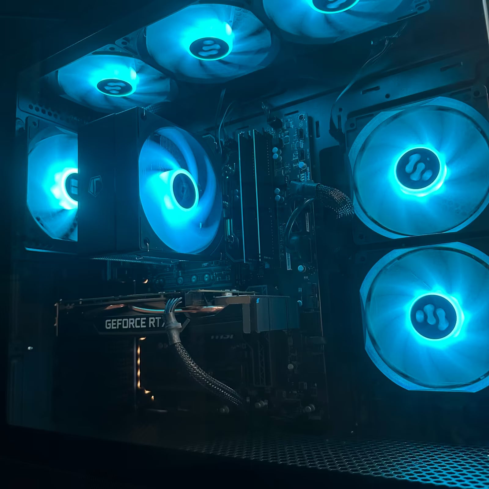 GAMING PC RTX 2060 I5 7600K 512GB SSD 16GB RAM RGB