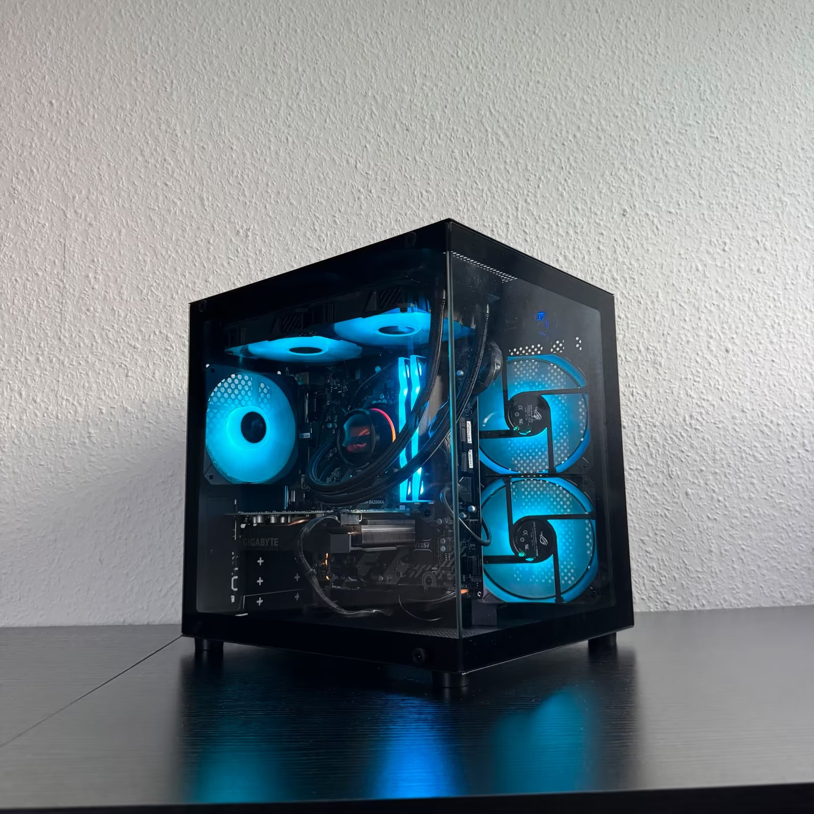 GAMING PC I7 7700K GTX 1660 SUPER 16GB RAM 256GB SSD AIO RGB