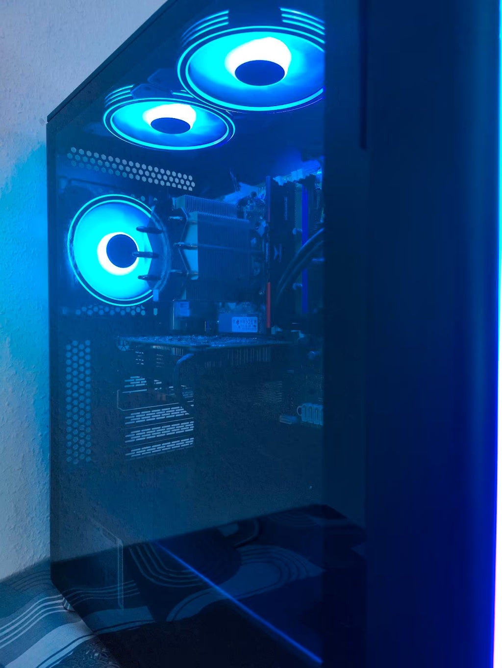 GAMING PC GTX 1060 I5 6400 16GB RAM 256GB SSD RGB