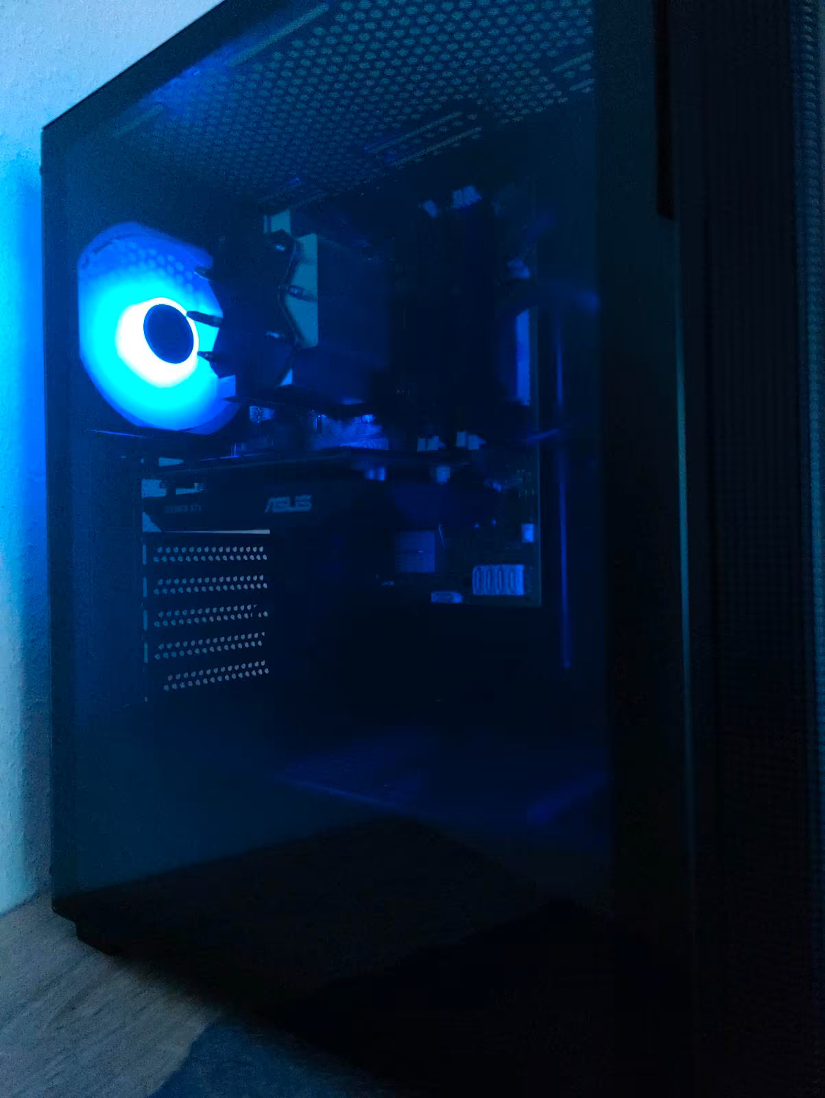 GAMING PC GTX 1050 I5 6400 16GB RAM 256GB SSD RGB