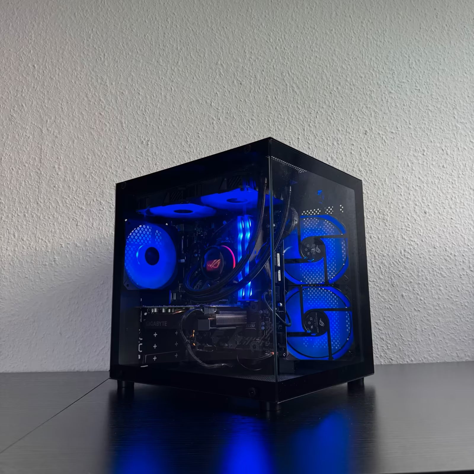 GAMING PC I7 7700K GTX 1660 SUPER 16GB RAM 256GB SSD AIO RGB