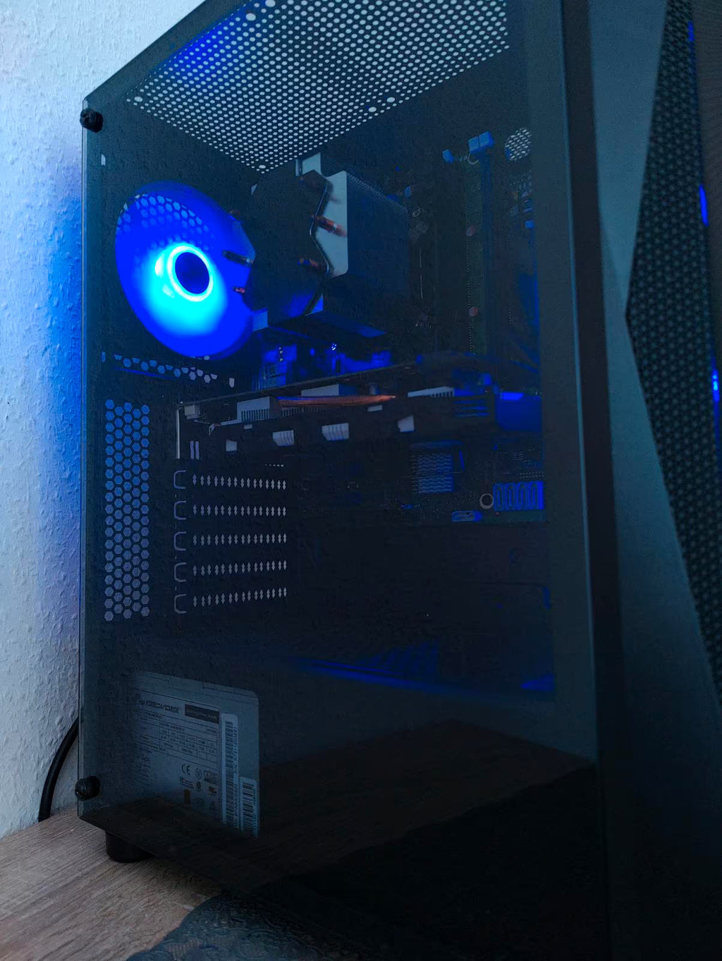 GAMING PC GTX 1060 I5 6400 16GB RAM 256GB SSD RGB